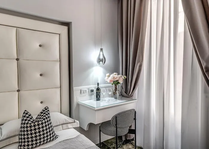 Rome55 - Piazza Di Spagna 4*