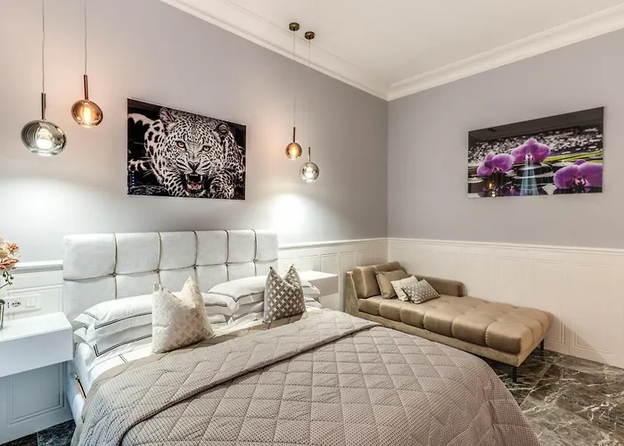 Affittacamere Rome55 - Piazza Di Spagna 4*